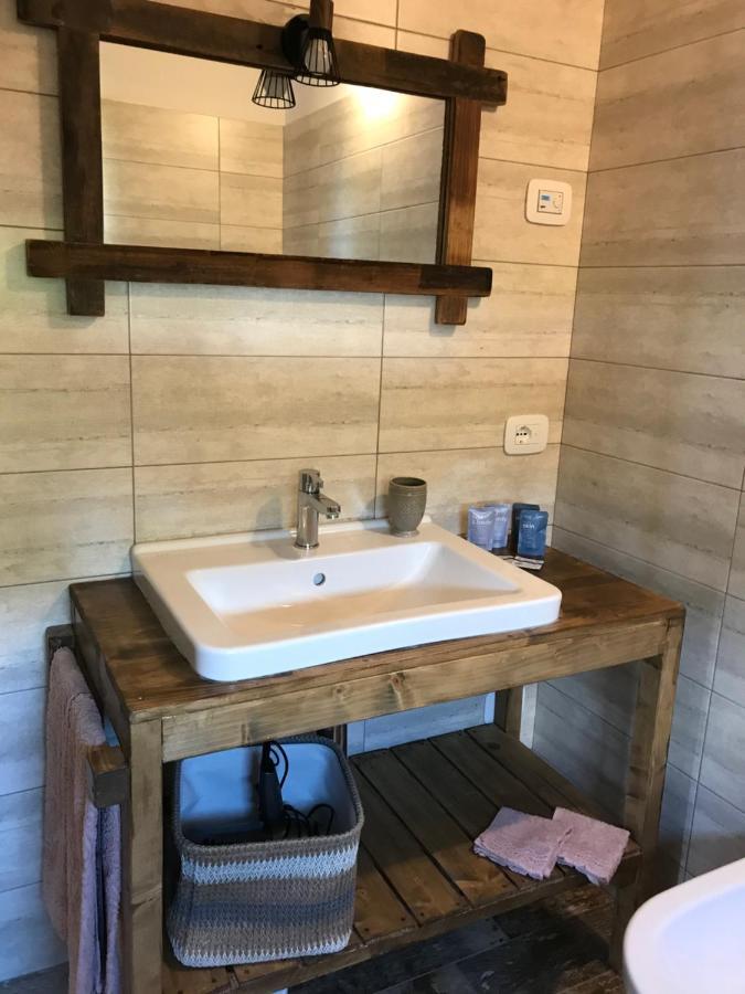 Agriturismo B&B Le Casette Sul Garda Cavaion Veronese Eksteriør billede