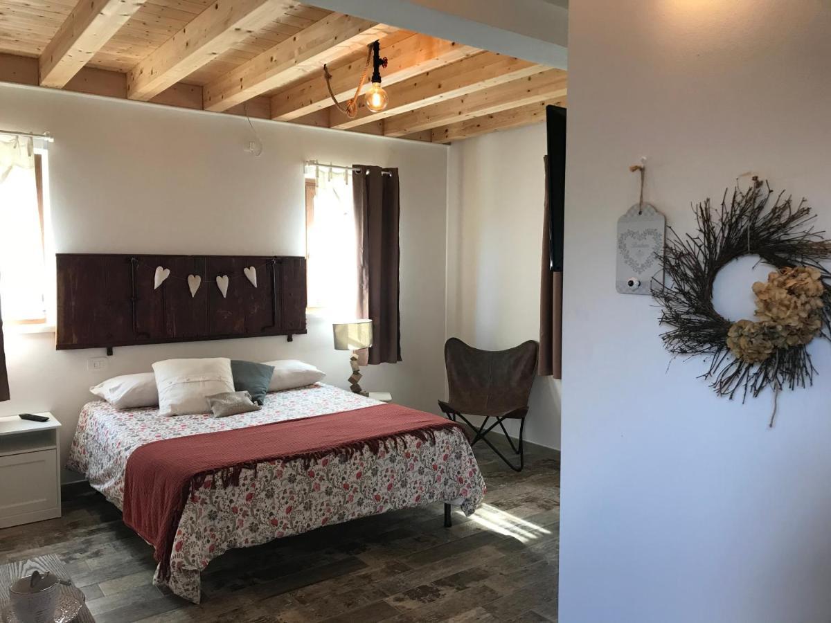 Agriturismo B&B Le Casette Sul Garda Cavaion Veronese Eksteriør billede
